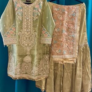 New Women green Pakistani anarkali dresss